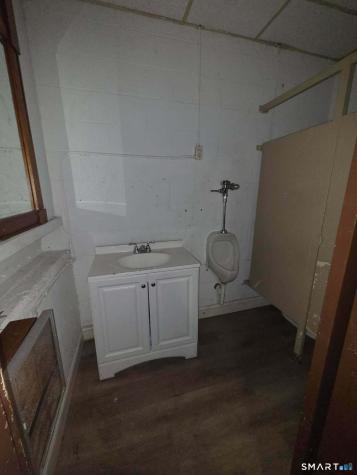 452 Meadow Street Waterbury CT 06702