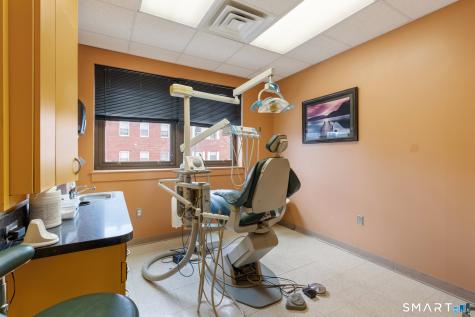 454 Park Street Hartford CT 06106