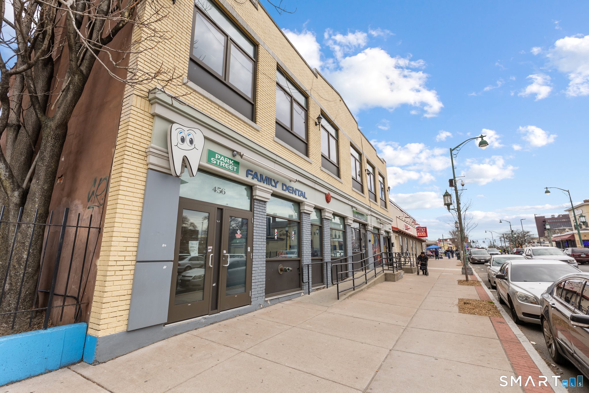 454 Park Street Hartford CT 06106