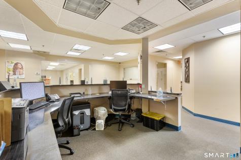 454 Park Street Hartford CT 06106