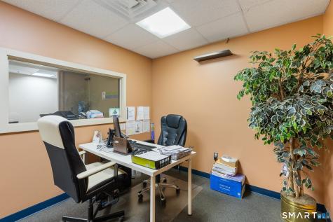 454 Park Street Hartford CT 06106