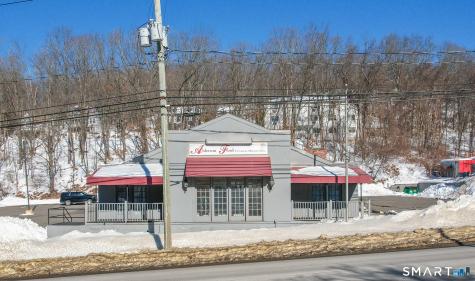 496 Chase Avenue Waterbury CT 06704