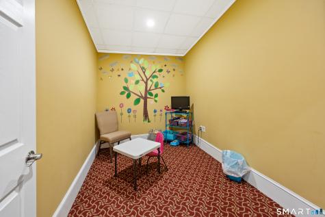 496 Chase Avenue Waterbury CT 06704