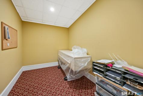 496 Chase Avenue Waterbury CT 06704