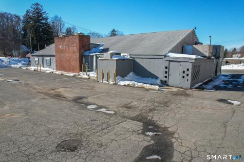 496 Chase Avenue Waterbury CT 06704