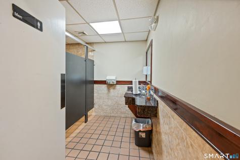496 Chase Avenue Waterbury CT 06704