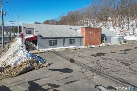 496 Chase Avenue Waterbury CT 06704