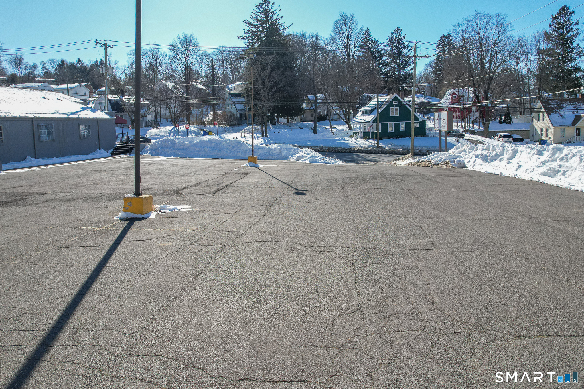 496 Chase Avenue Waterbury CT 06704