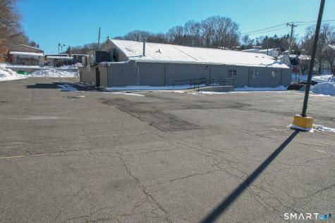 496 Chase Avenue Waterbury CT 06704