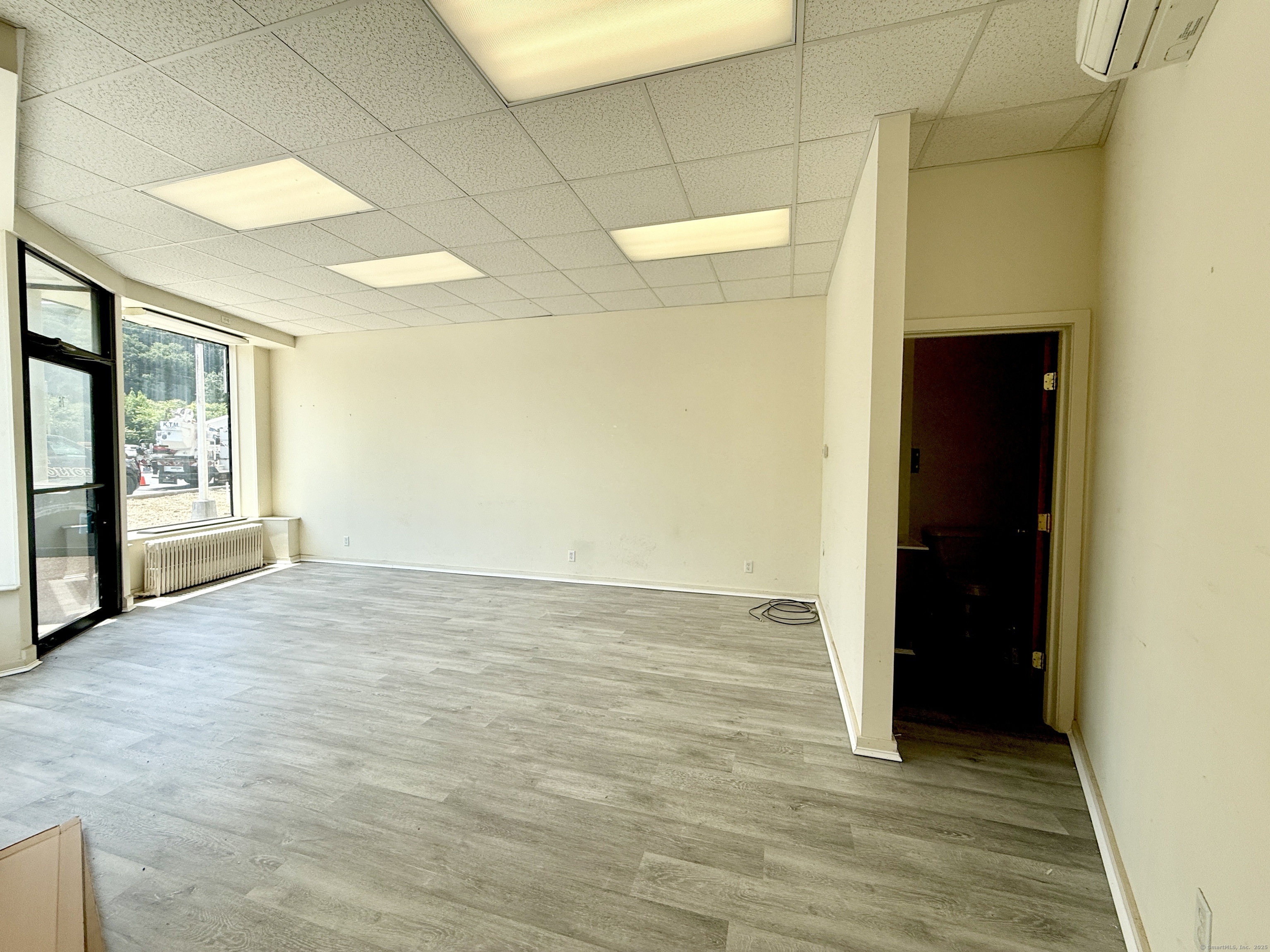 76 Bank Street Seymour CT 06483