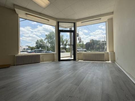 76 Bank Street Seymour CT 06483