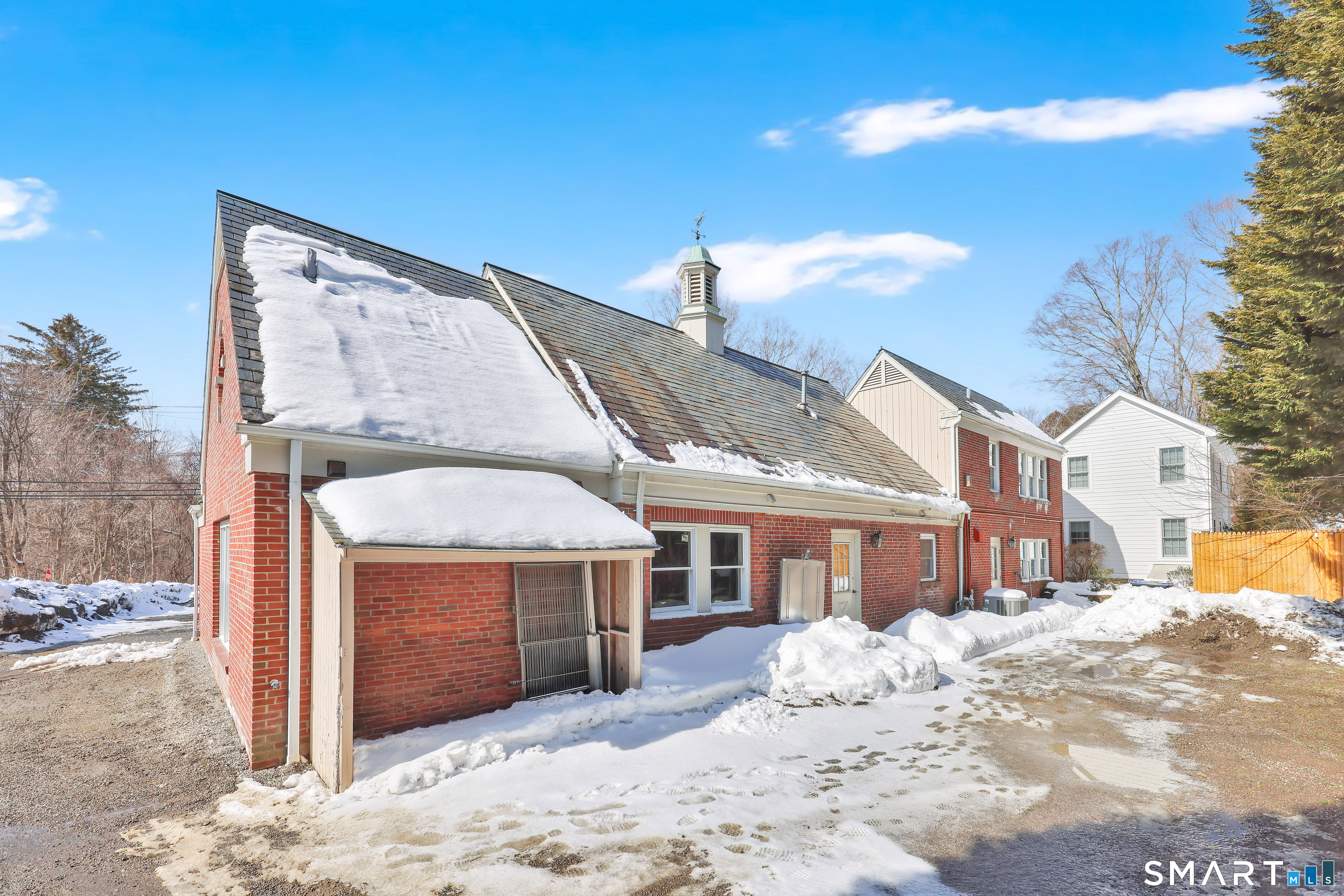 186-212 Hillside Road Fairfield CT 06824