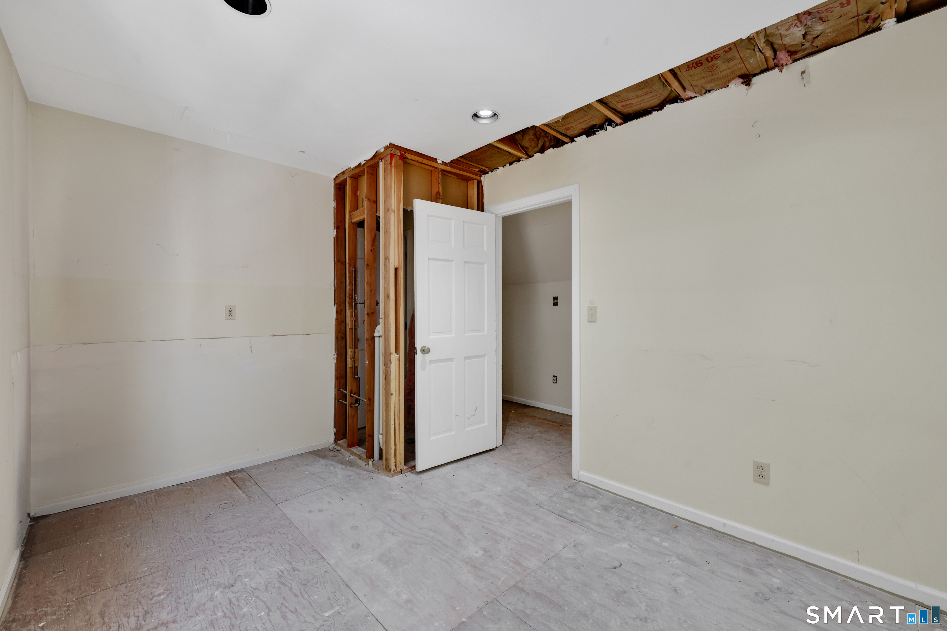 186-212 Hillside Road Fairfield CT 06824