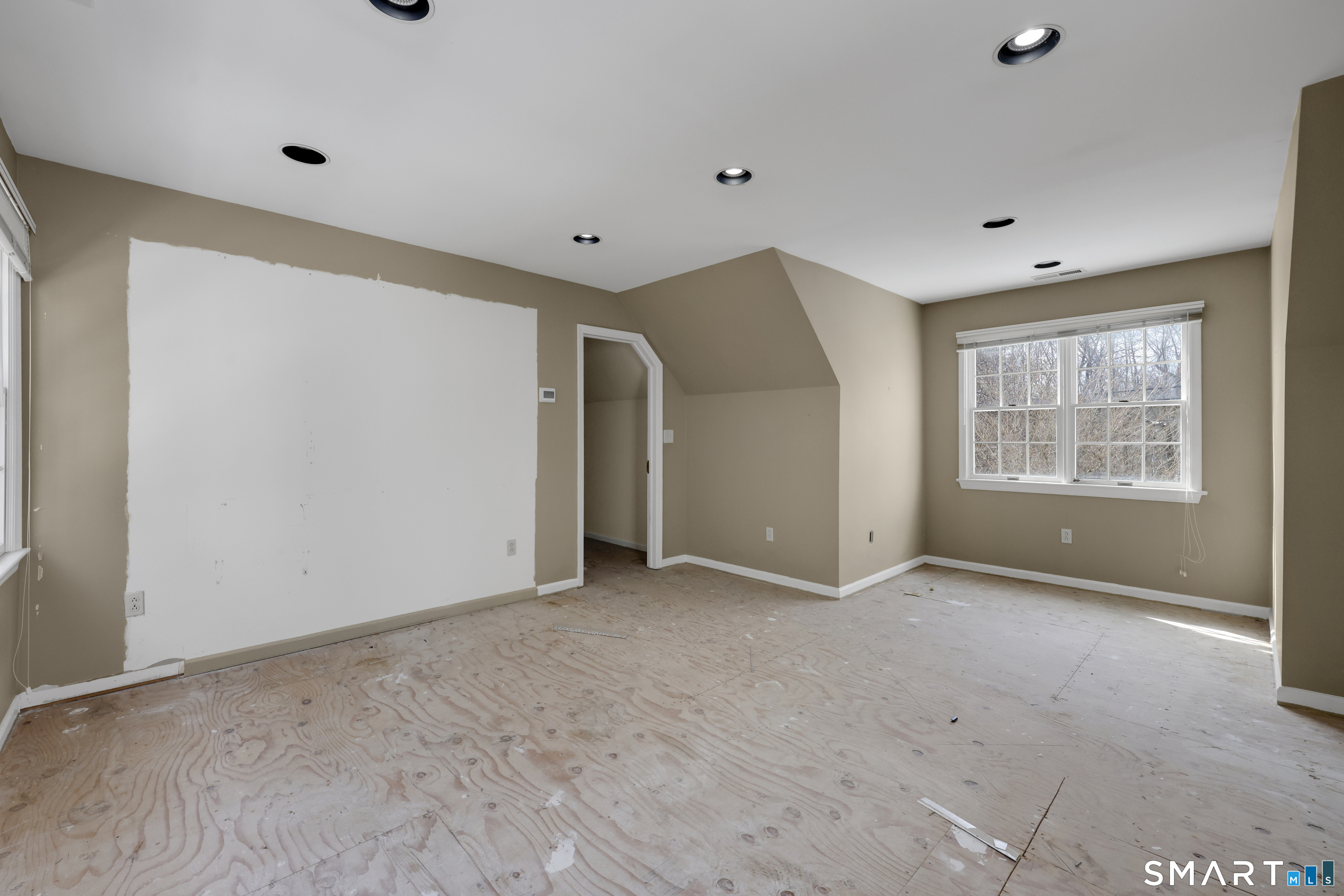 186-212 Hillside Road Fairfield CT 06824