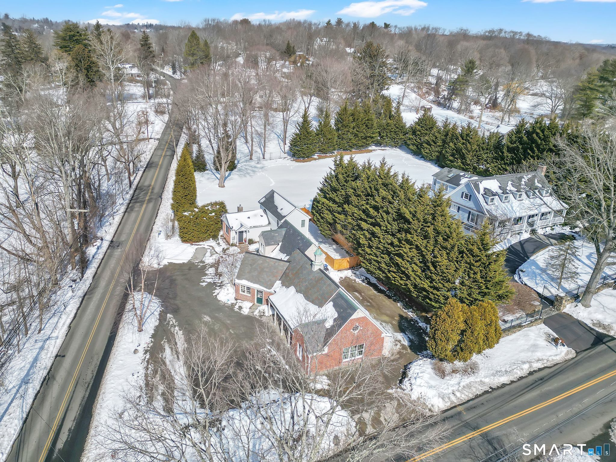 186-212 Hillside Road Fairfield CT 06824
