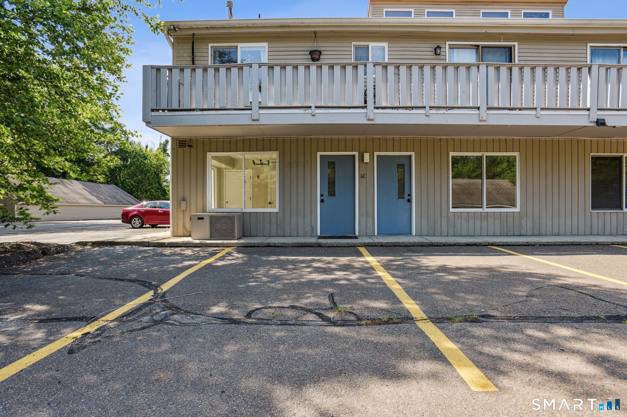 2514 Boston Post Road Guilford CT 06437