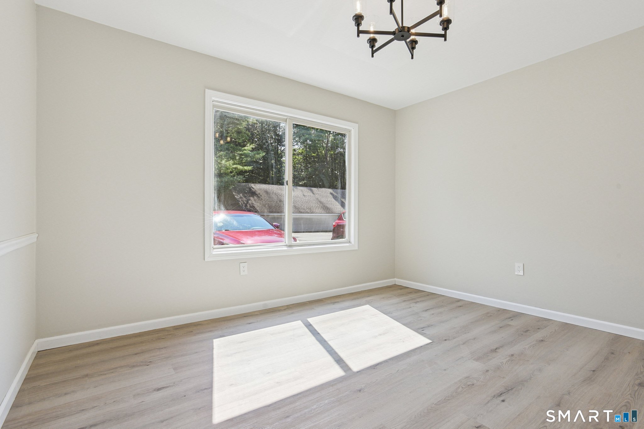 2514 Boston Post Road Guilford CT 06437