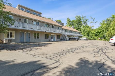 2514 Boston Post Road Guilford CT 06437