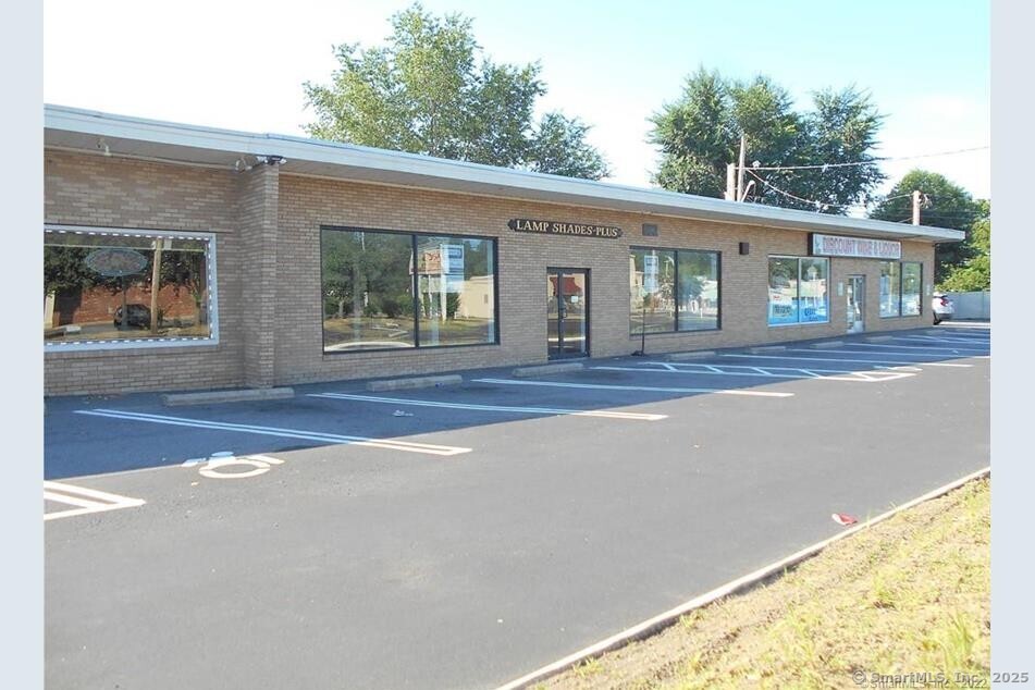 278 Boston Post Road Orange CT 06477