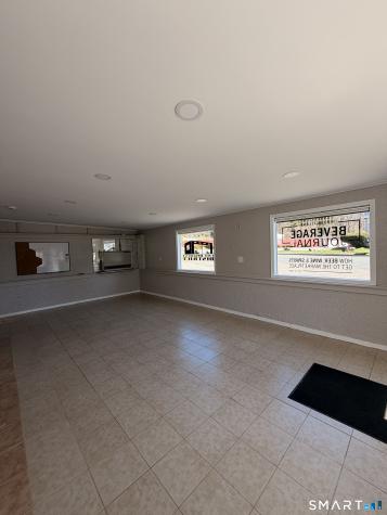 32 Neumann Street Naugatuck CT 06770