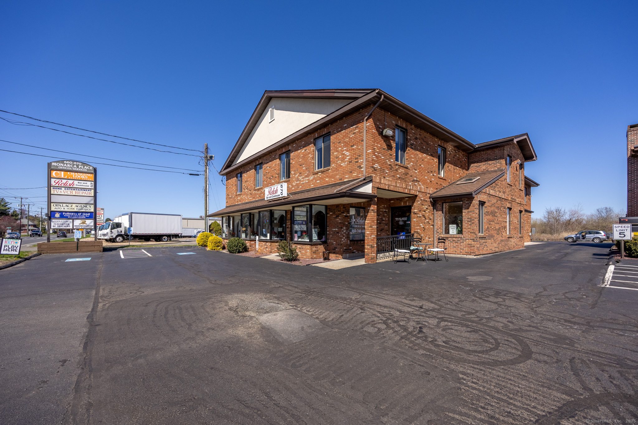 670 Newfield Street Middletown CT 06457
