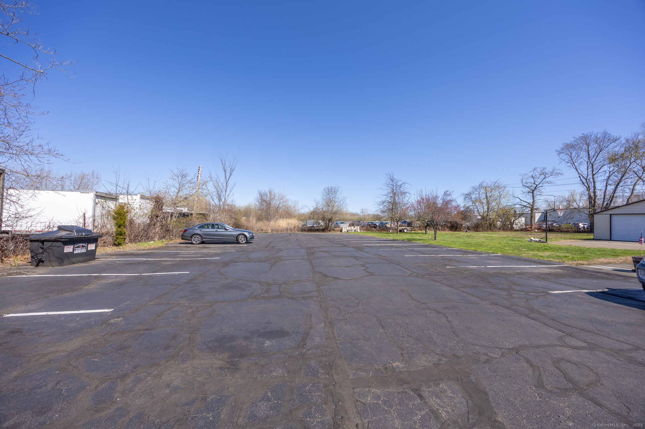 670 Newfield Street Middletown CT 06457