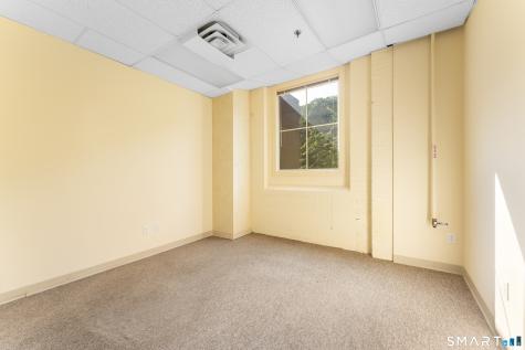 25 Brook Street Shelton CT 06484