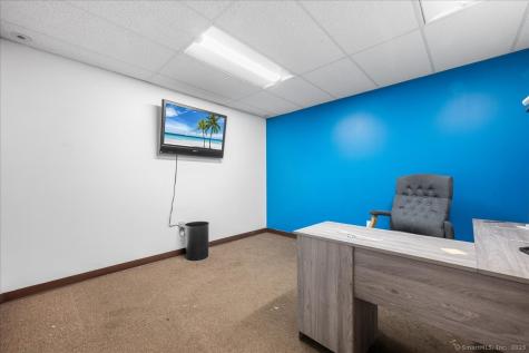 11-C Bokum Road Essex CT 06426