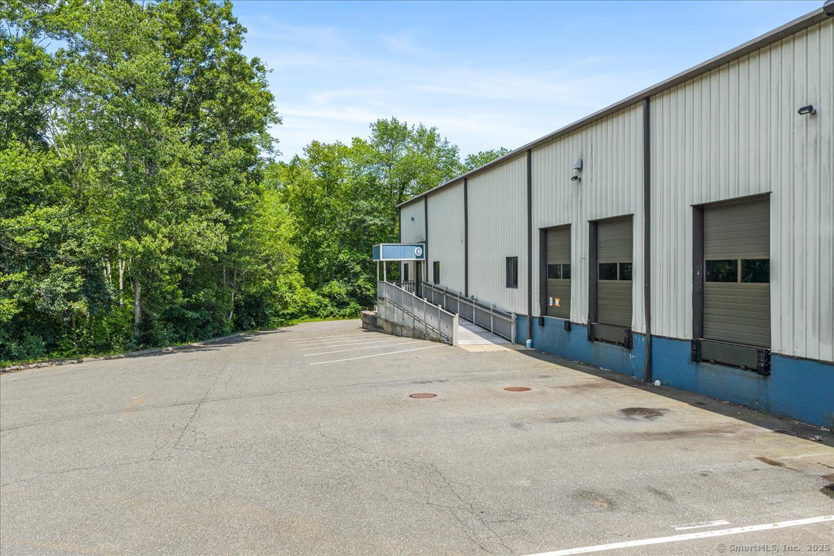 11-C Bokum Road Essex CT 06426