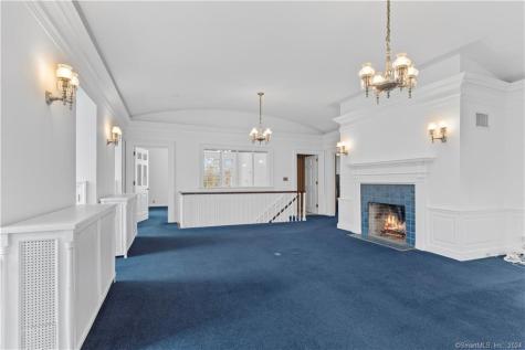 31 North Main Street Essex CT 06426