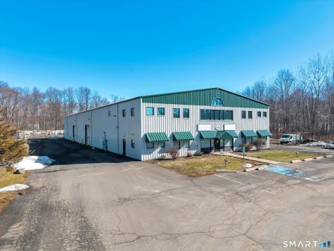 280 Schoolhouse Road Cheshire CT 06410
