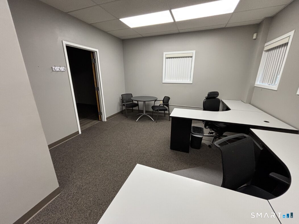 280 Schoolhouse Road Cheshire CT 06410