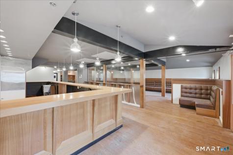 78 Main Street Essex CT 06409