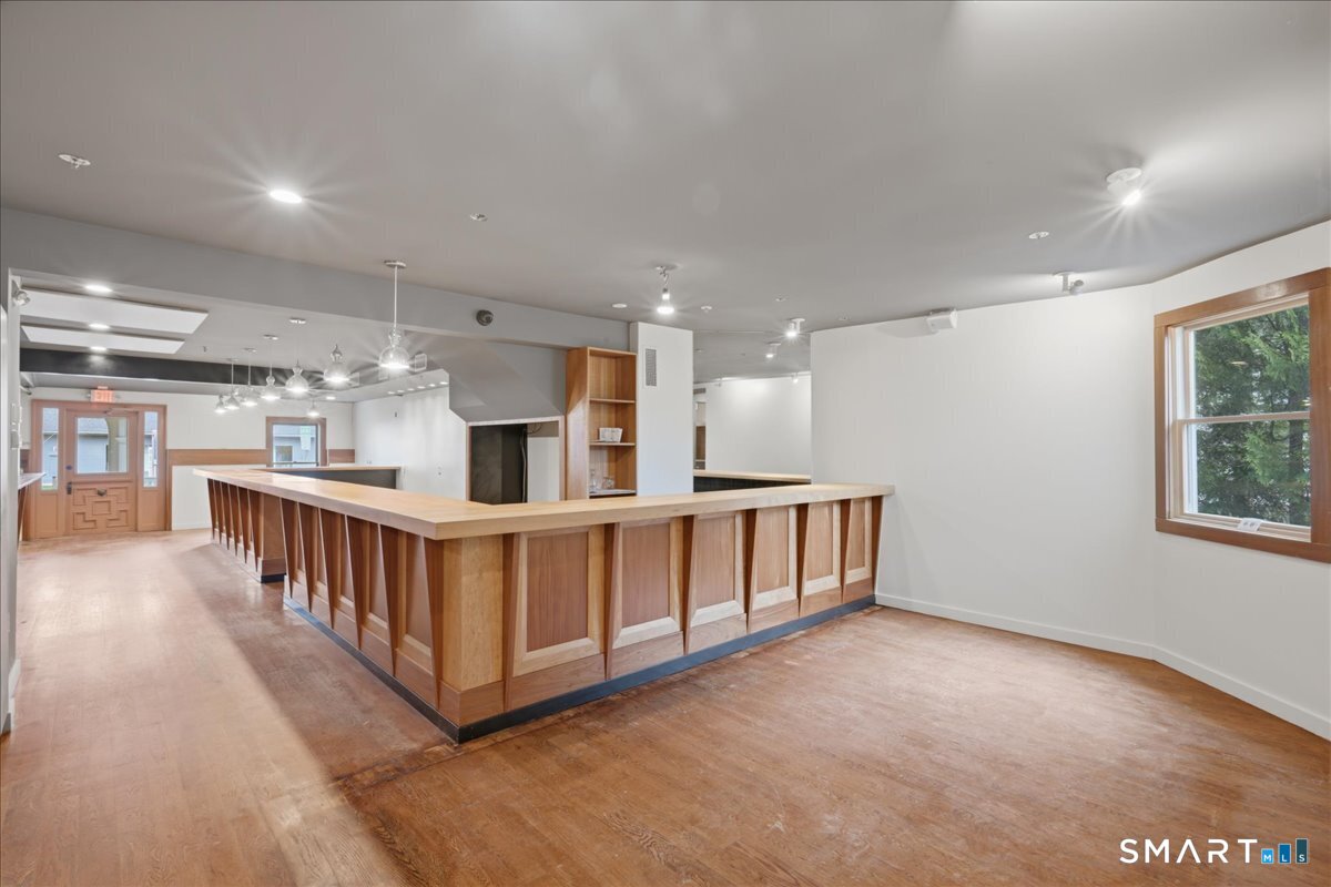 78 Main Street Essex CT 06409