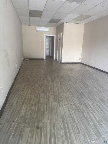 390 Granfield Avenue Bridgeport CT 06610