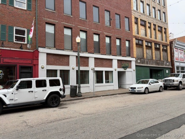 138 Main Street Norwich CT 06360