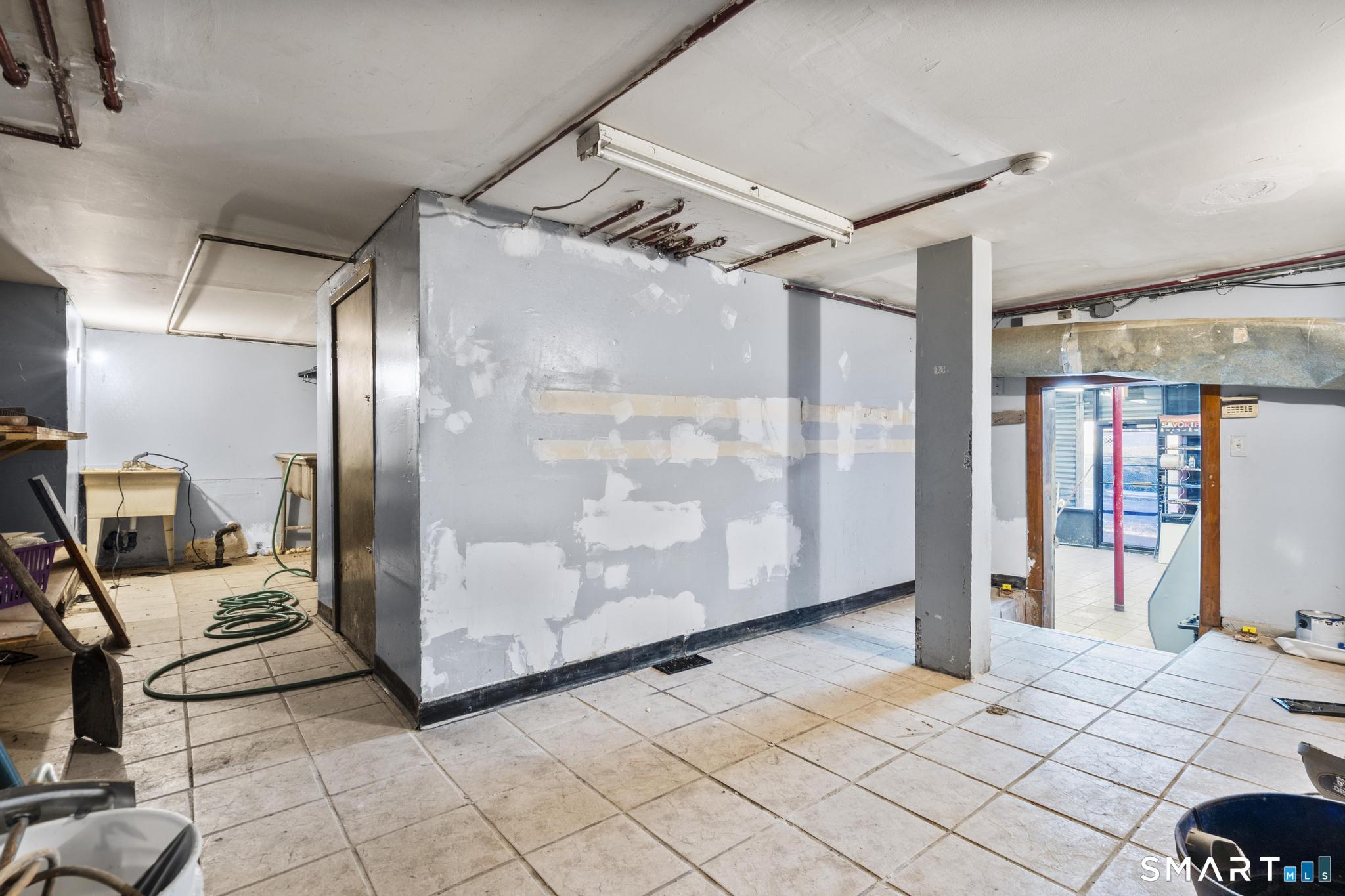 35 Elmer Street Hartford CT 06120