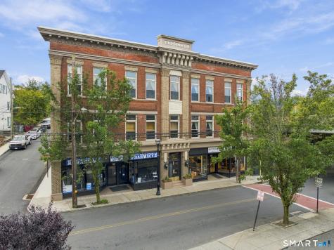 155 Maple Street Naugatuck CT 06770