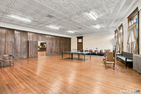 155 Maple Street Naugatuck CT 06770
