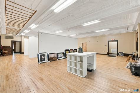 155 Maple Street Naugatuck CT 06770