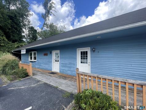 554 Liberty Highway Putnam CT 06260