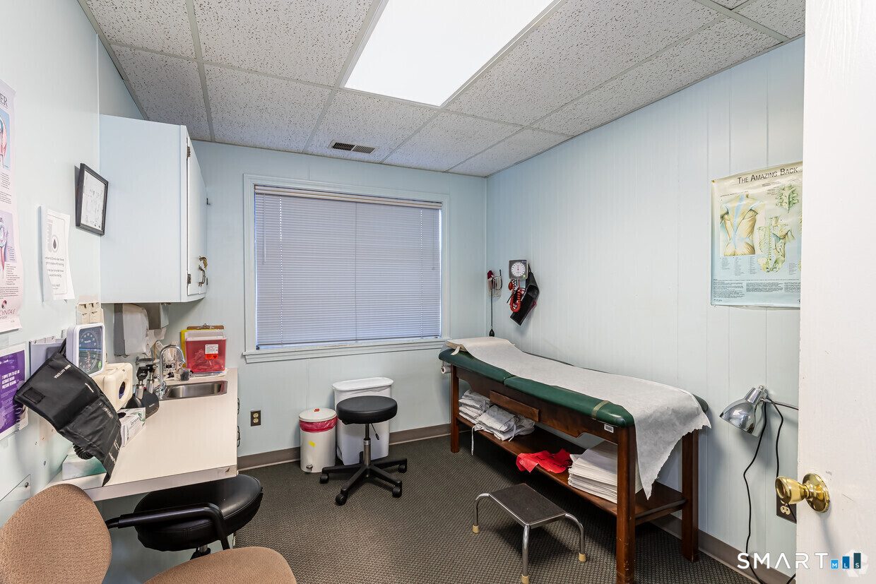 70 Heminway Park Road Watertown CT 06795