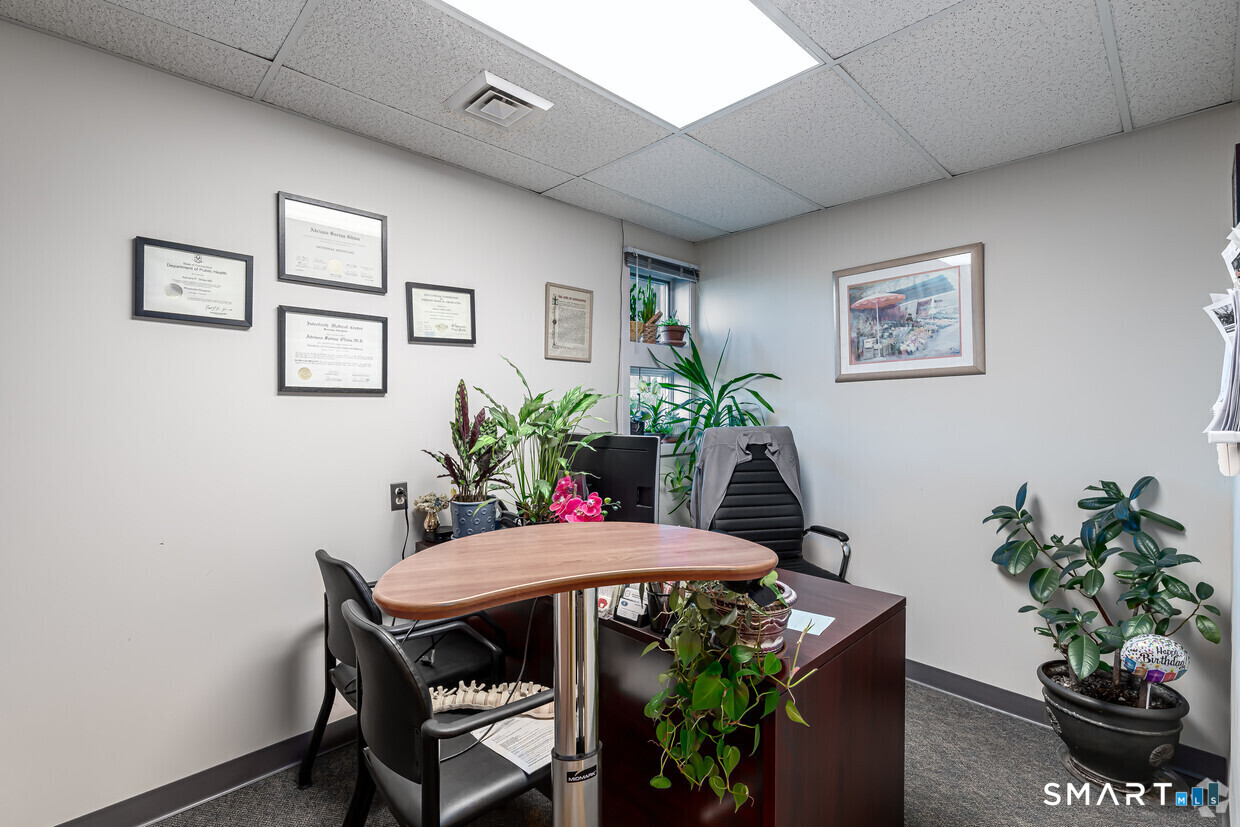 70 Heminway Park Road Watertown CT 06795