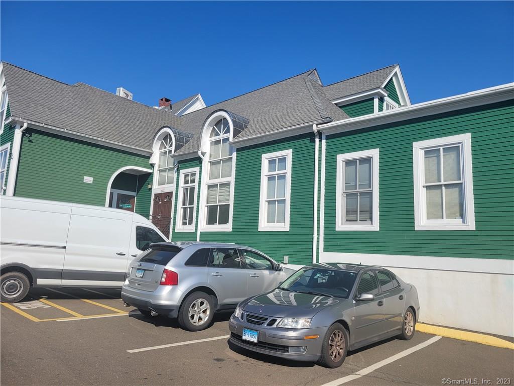 1004 Boston Post Road West Haven CT 06516