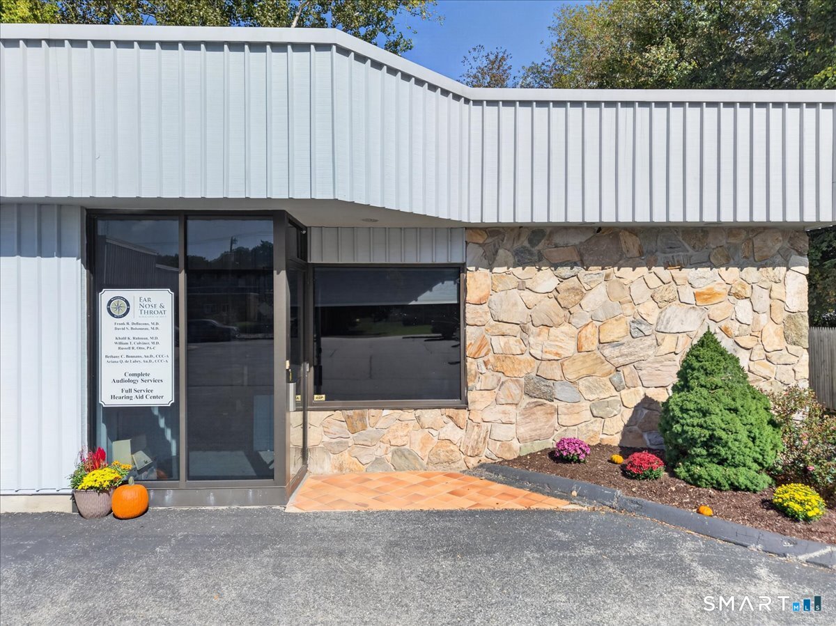 203 Boston Post Road Waterford CT 06385