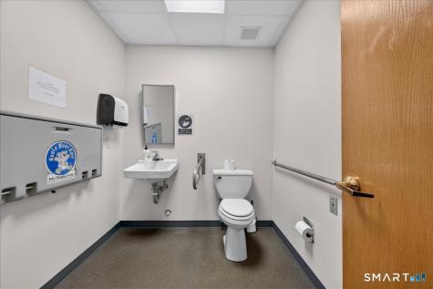 203 Boston Post Road Waterford CT 06385