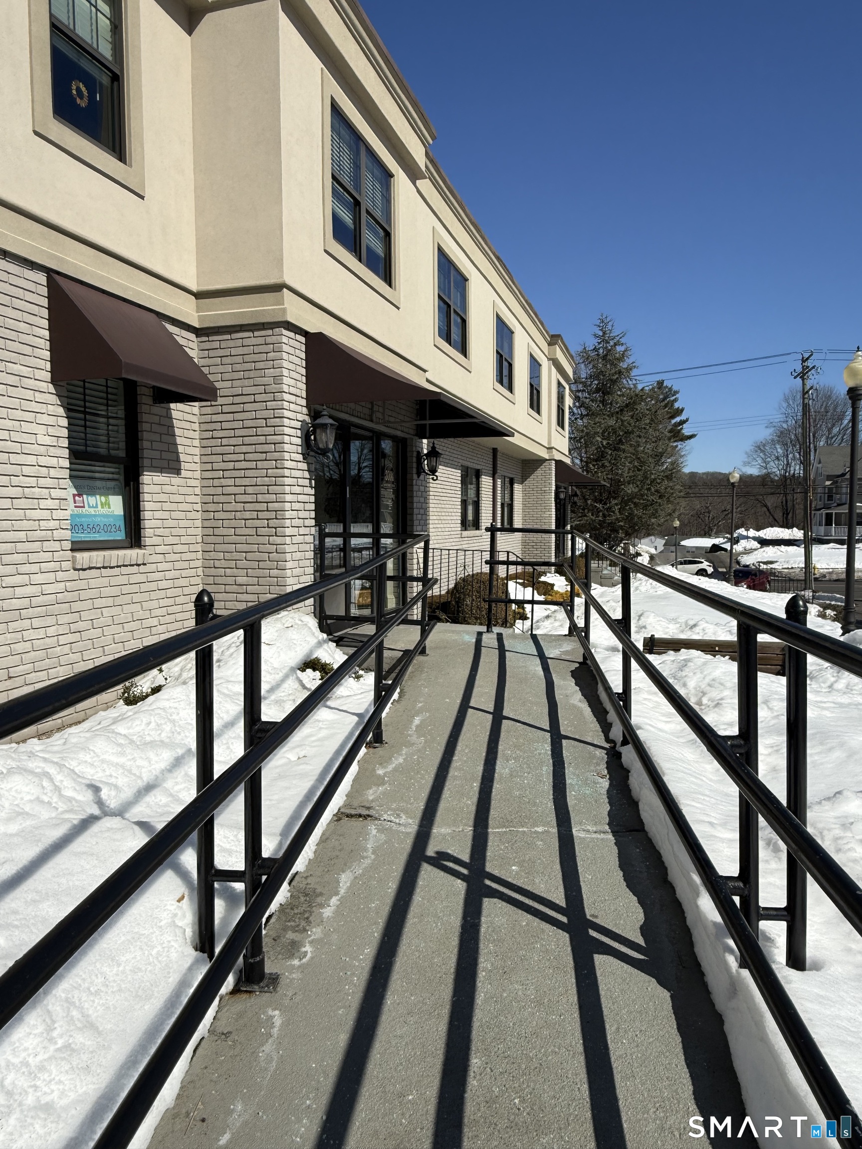3074 Whitney Avenue Hamden CT 06518