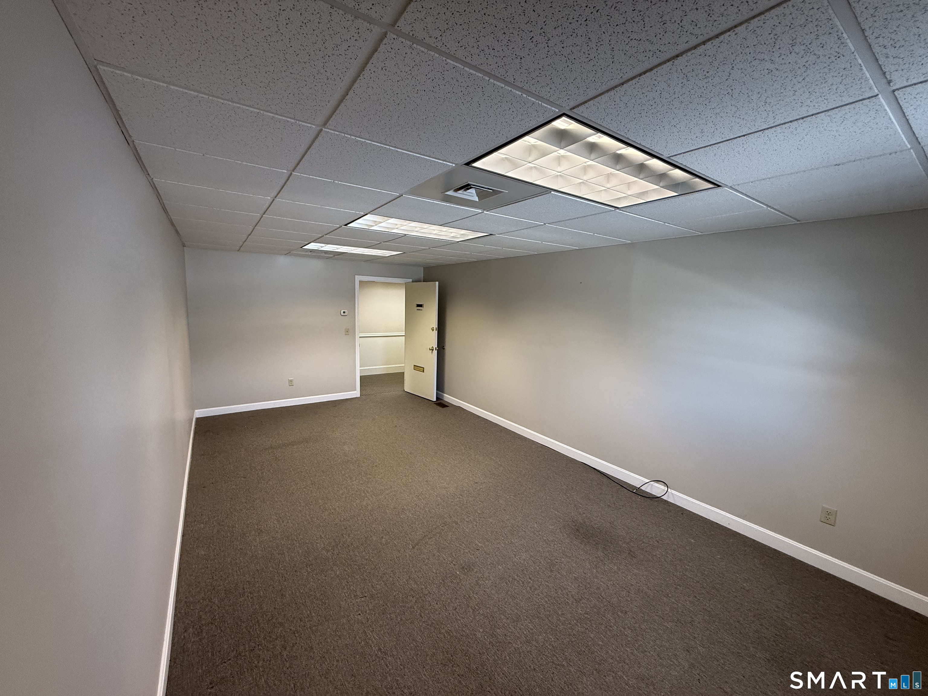 3074 Whitney Avenue Hamden CT 06518