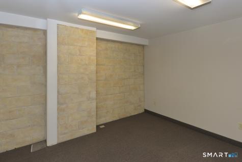 8 Pecks Lane Newtown CT 06470