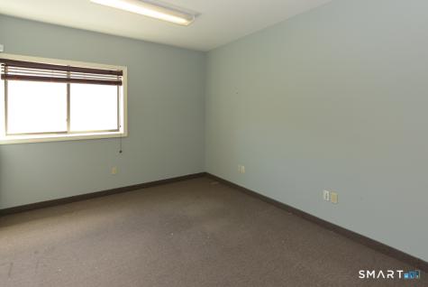 8 Pecks Lane Newtown CT 06470